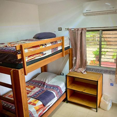Yaxche Centro Hostal Y Camping Бакалар Экстерьер фото