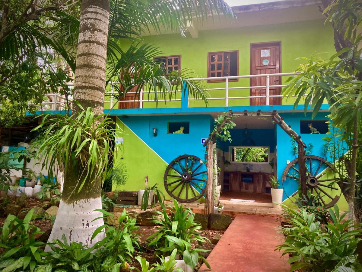 Yaxche Centro Hostal Y Camping Бакалар Экстерьер фото