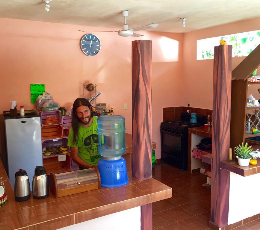 Yaxche Centro Hostal Y Camping Бакалар Экстерьер фото
